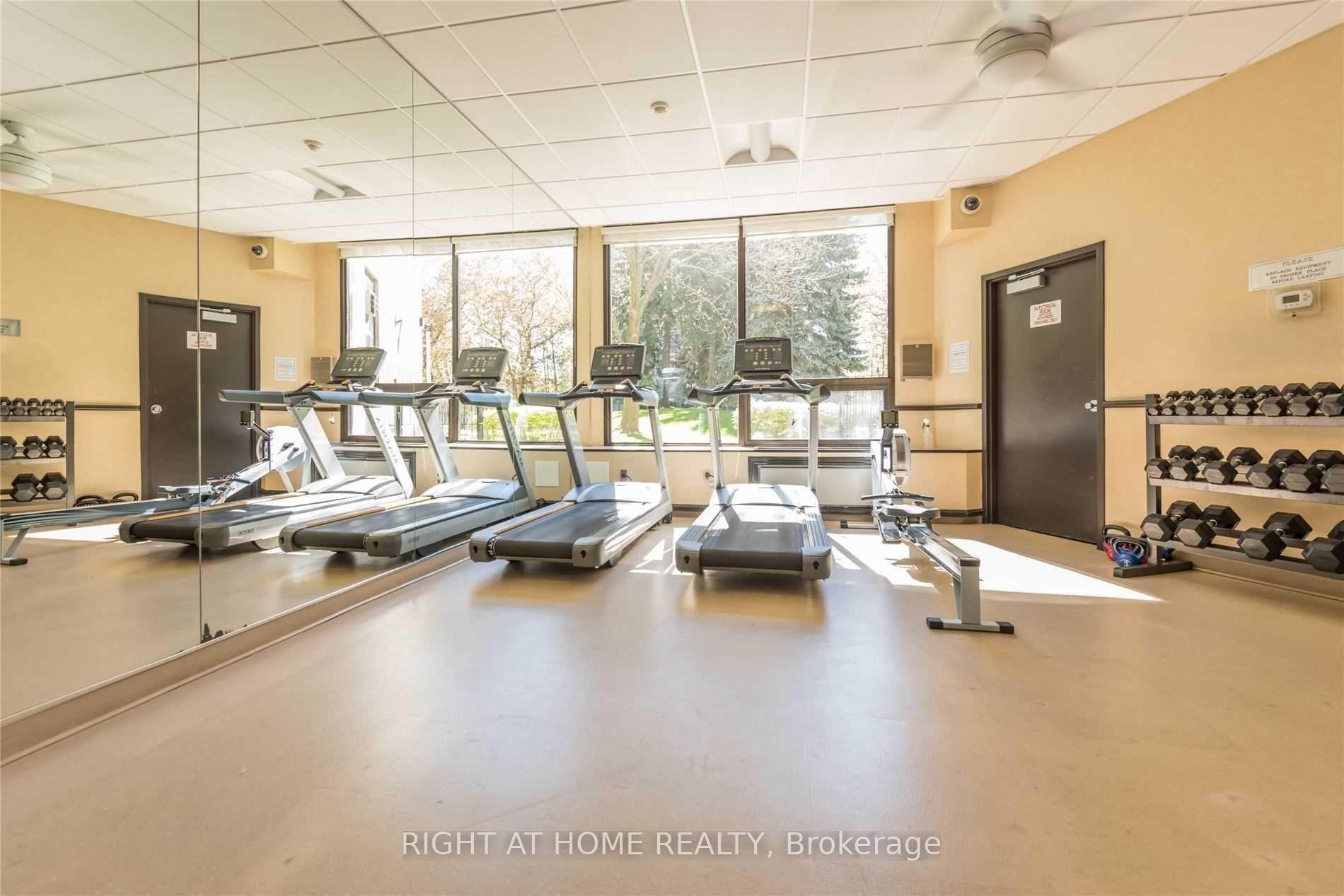 2 Bedrooms Condo at 296 Mill, Toronto For sale
