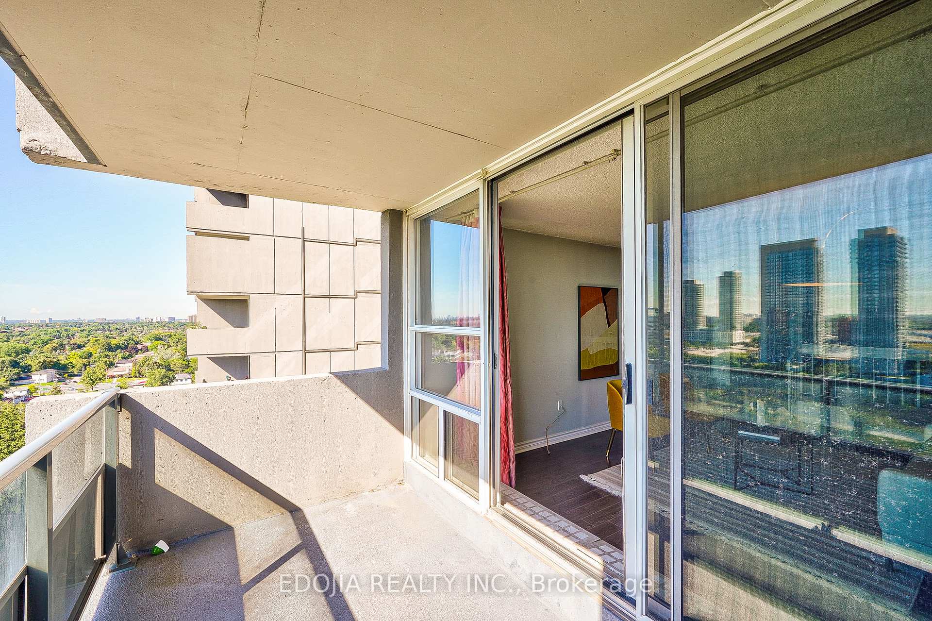 2 Bedrooms Condo at 4101 Sheppard,  Toronto For sale