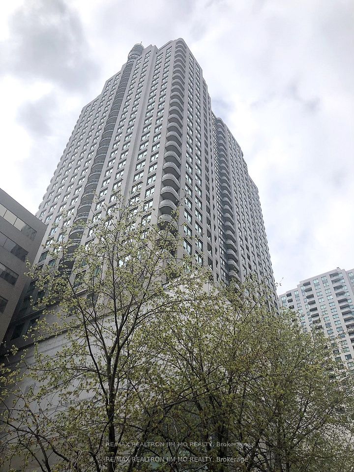 8 Hillcrest