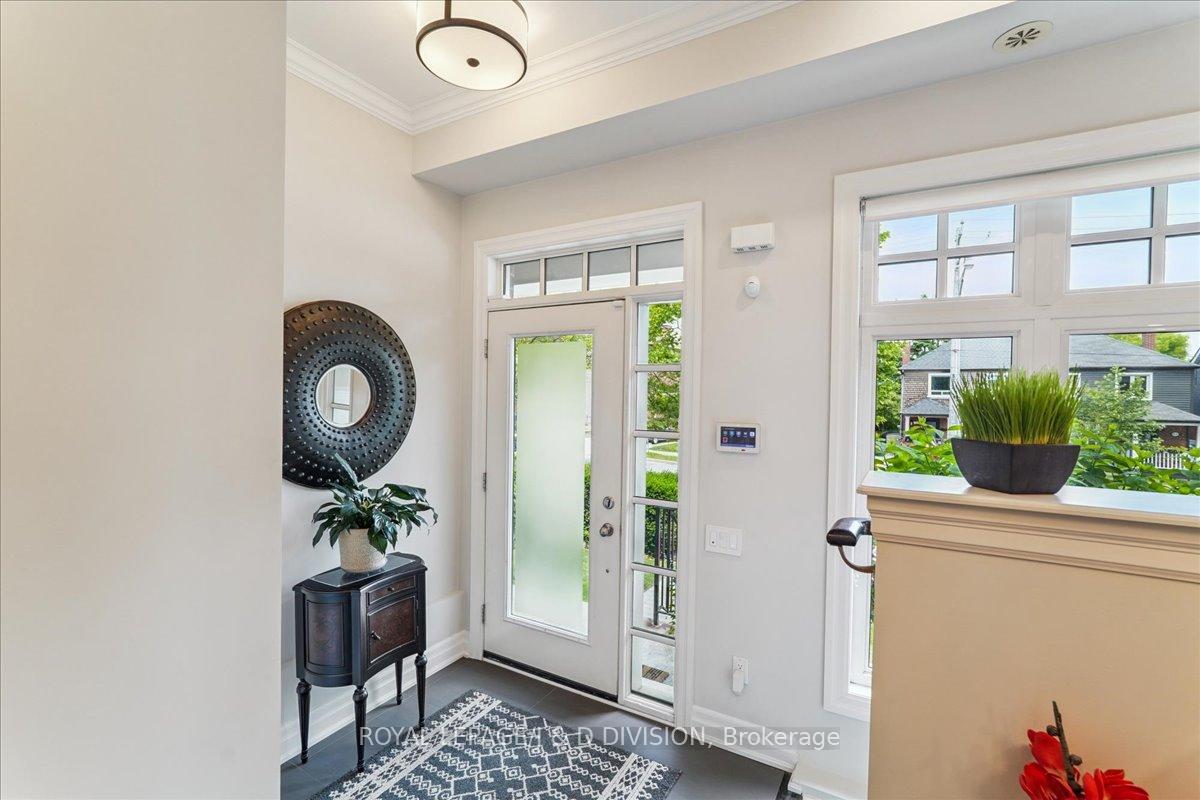4 Bedrooms Condo at 361 Roehampton, Toronto For sale
